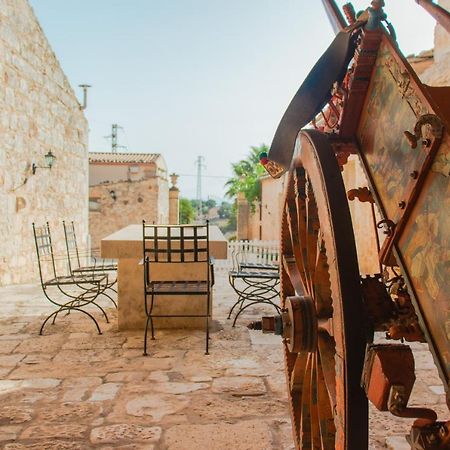 Agriturismo Al Casale Donnafugata Bagian luar foto