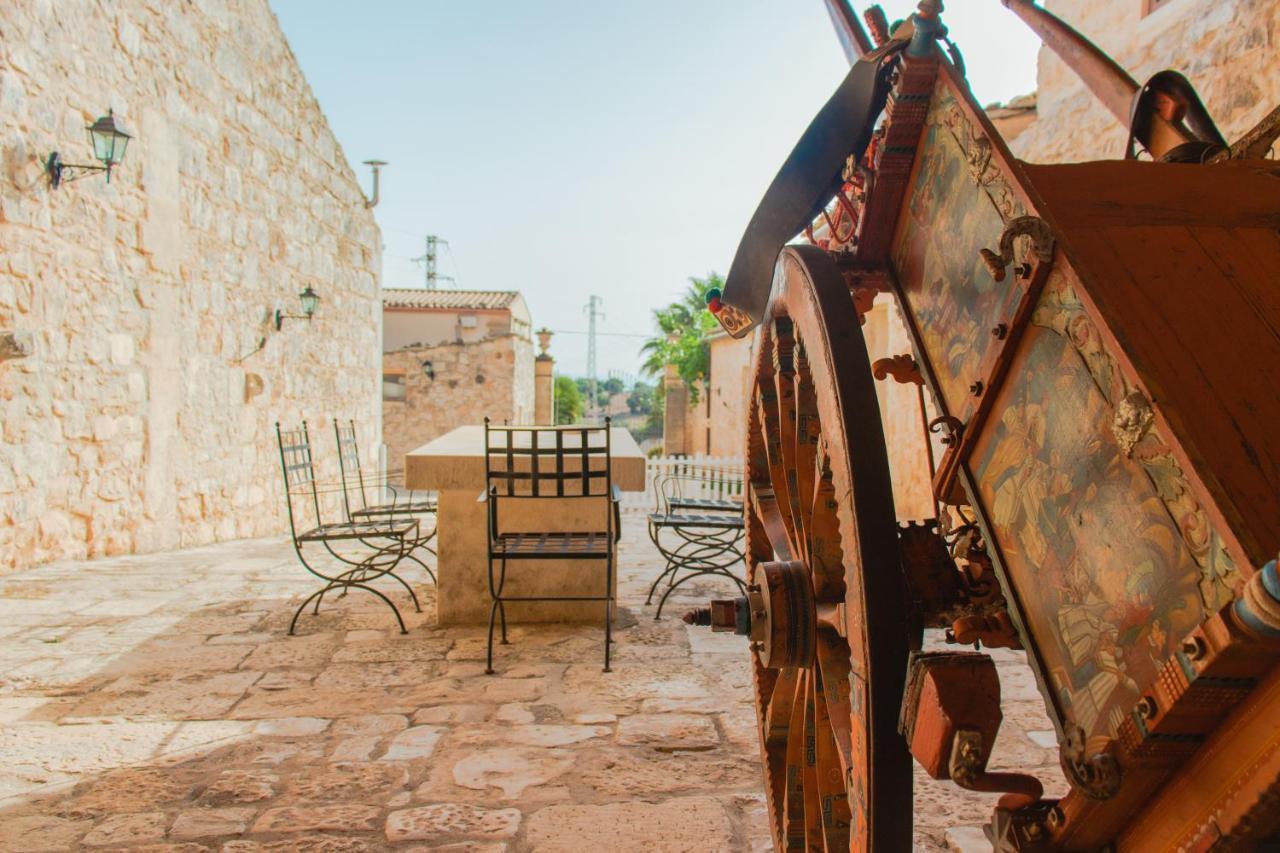 Agriturismo Al Casale Donnafugata Bagian luar foto