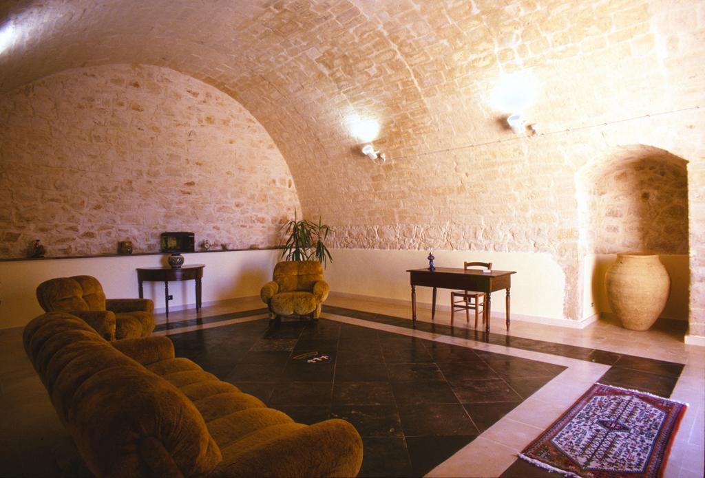 Agriturismo Al Casale Donnafugata Bagian luar foto