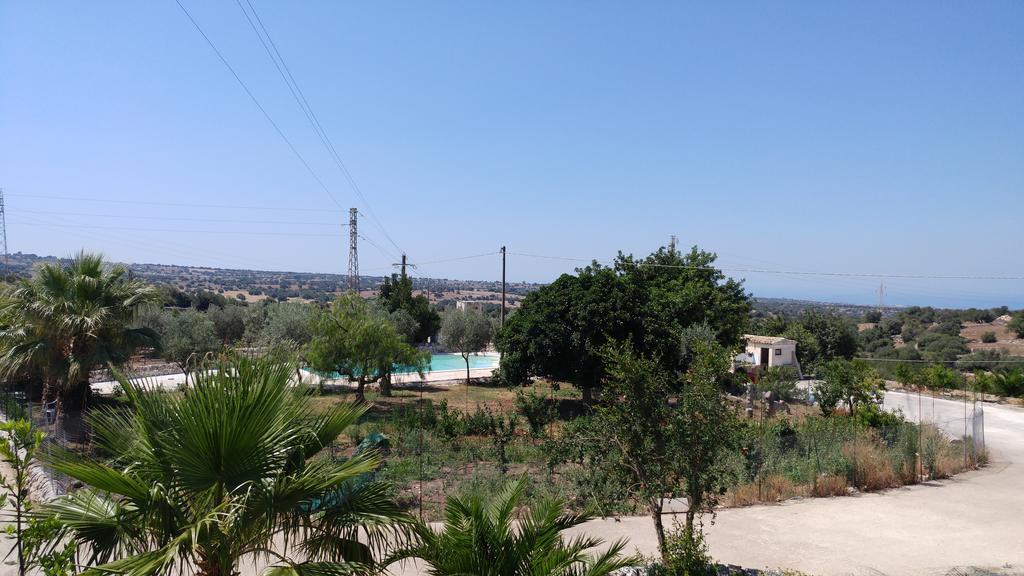 Agriturismo Al Casale Donnafugata Bagian luar foto